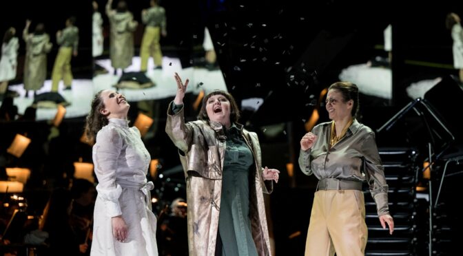 Tri Sestry – Eötvös’ Oper erfährt kongeniale Interpretation in Hagen