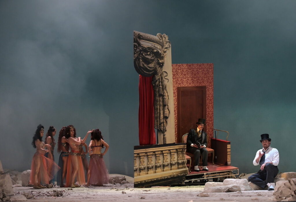 Szene aus Jules Massenets „Hérodiade“ im Opernhaus Düsseldorf